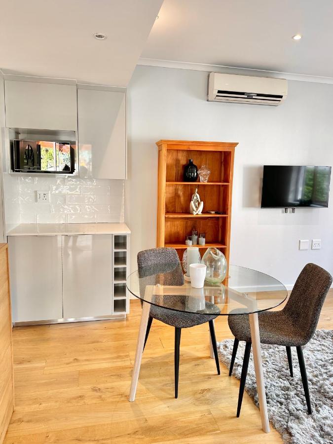 Petit Casa Central สเตลเลนบอช ภายนอก รูปภาพ